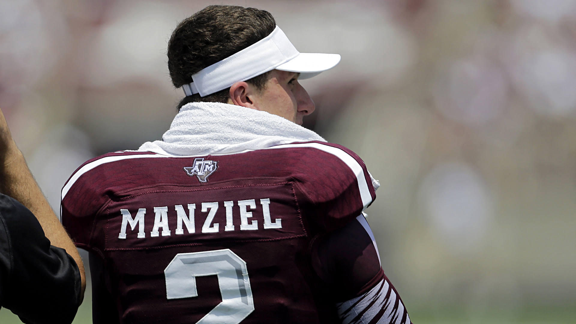 Johnny-Manziel-FTR-061814-AP